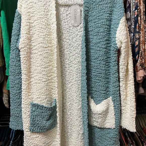 Oceanus Sweaters - Oceanus Women's Cozy Cardigan - Cream and Blue